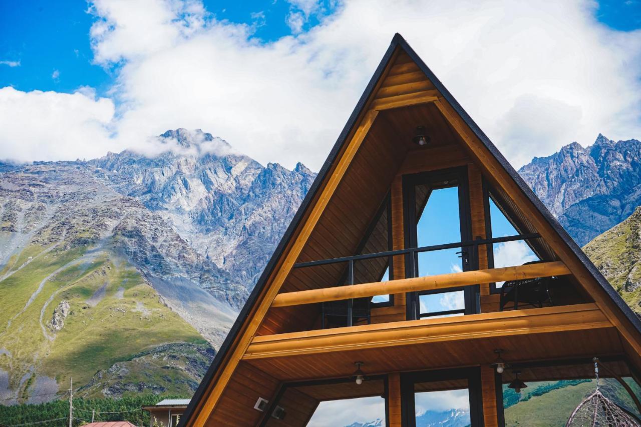 Lonely Mountain Villa Kazbegi Eksteriør billede