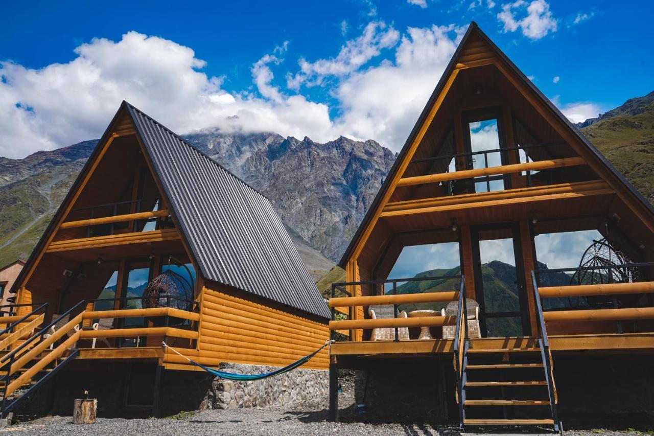 Lonely Mountain Villa Kazbegi Eksteriør billede