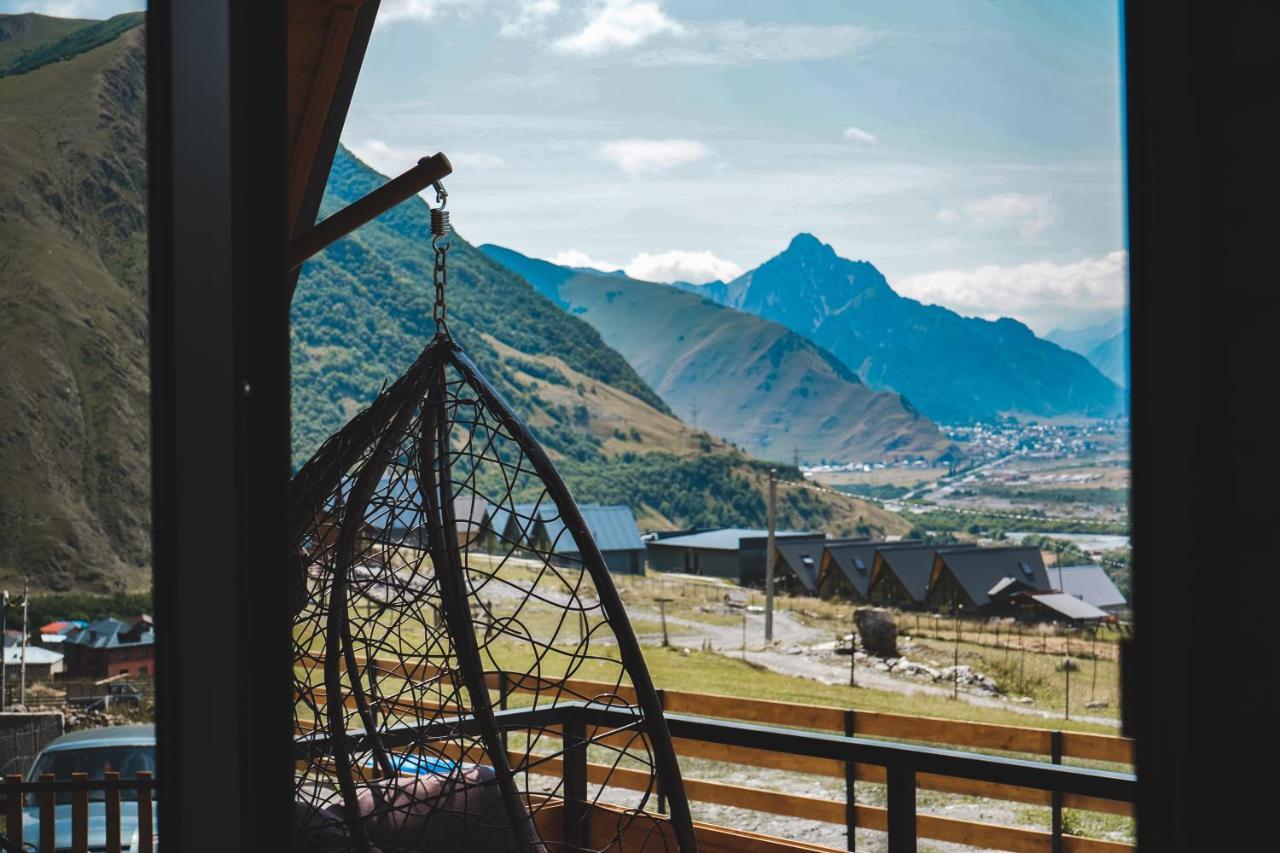 Lonely Mountain Villa Kazbegi Eksteriør billede
